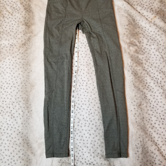 Athleta pocket full length leggings - Picture 2 of 6